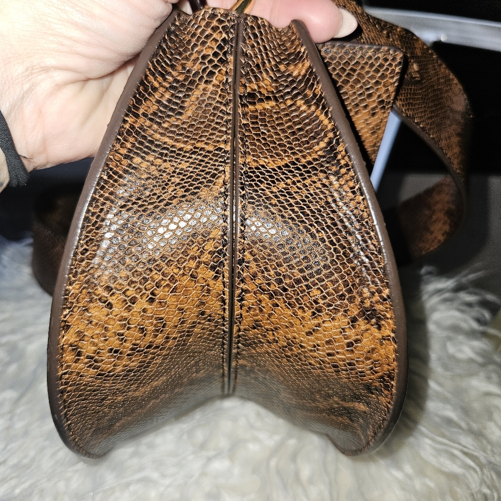 Yuzefi Doris Brown Snake Skin Pattern Bag-EUC - Picture 14 of 15
